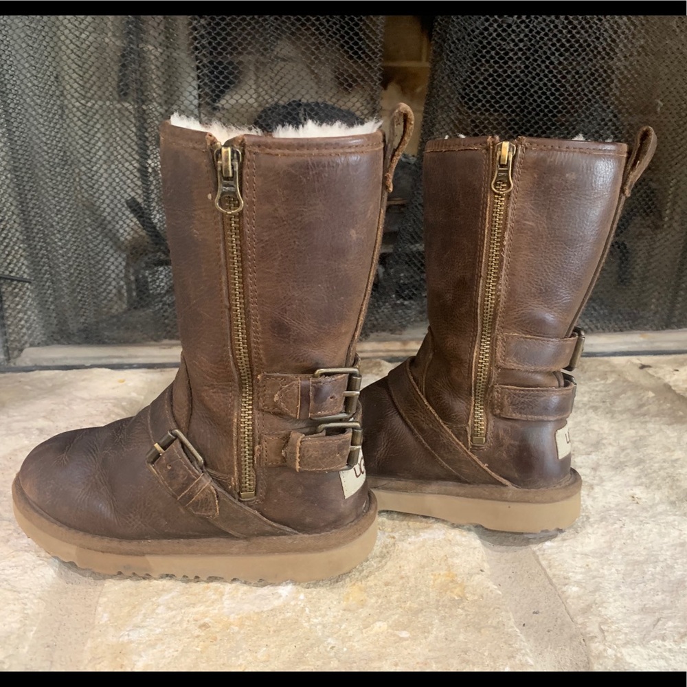 Ugg girls Kensington size 13 brown